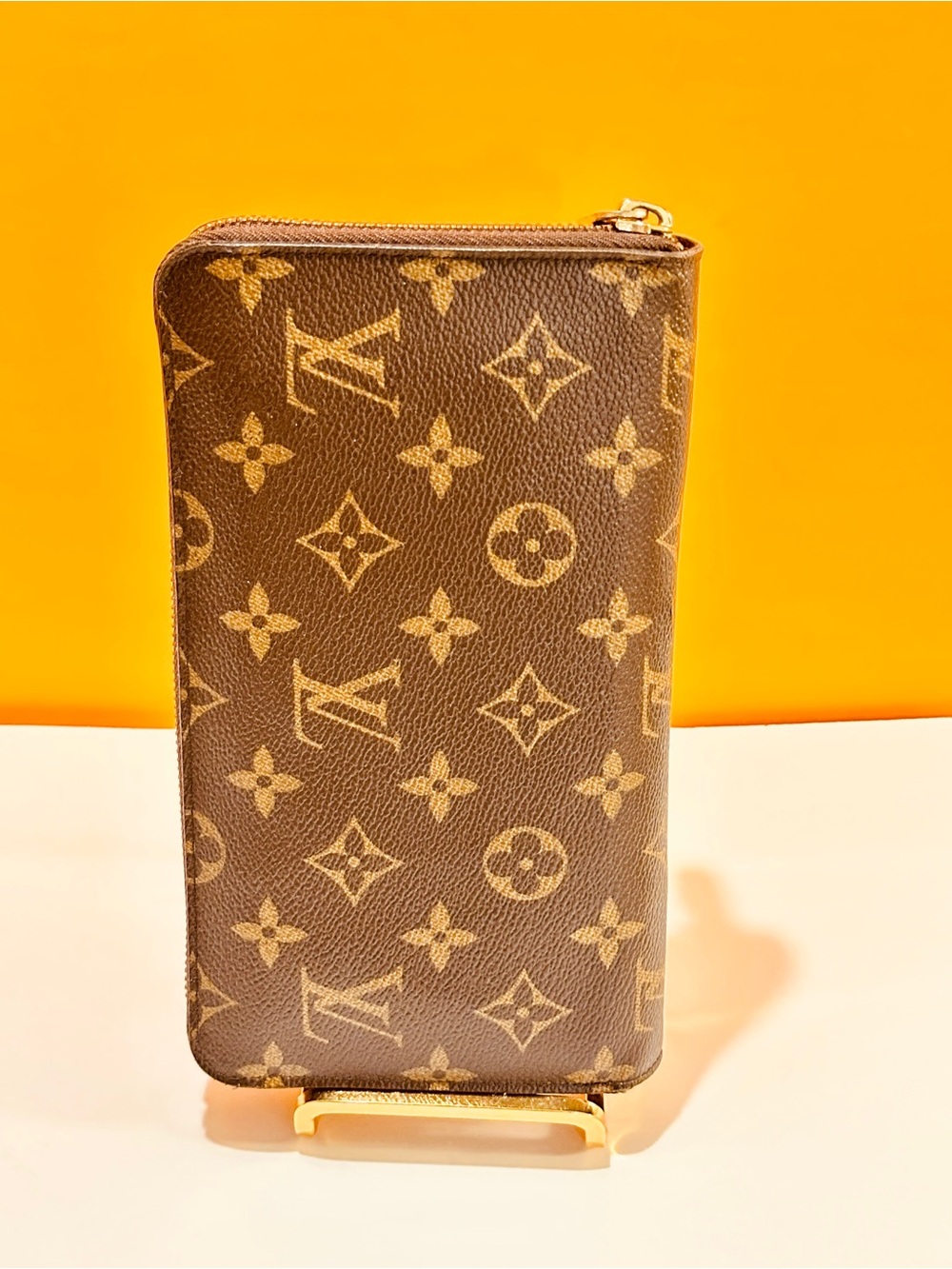 Louis Vuitton XXL Zipper round Monogram long bifold Wallet - Picture 15 of 15